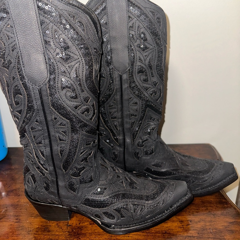 Women’s boots